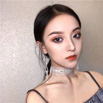 线上消费快速增长 消费者呼唤更多“避坑”指南